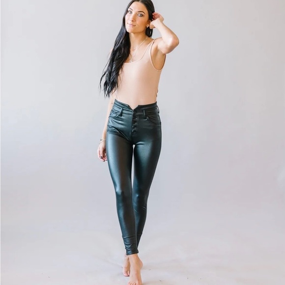 NWT Kancan Black Magic Faux Leather Ankle Skinny Size 29 - Picture 2 of 11